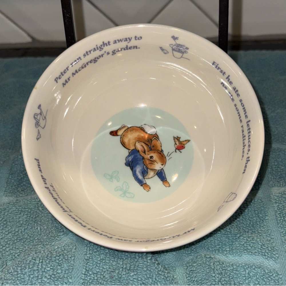 Vintage Peter Rabbit Wedgwood Cereal Bowl Beatrix Potter Mr McGregor's Garden